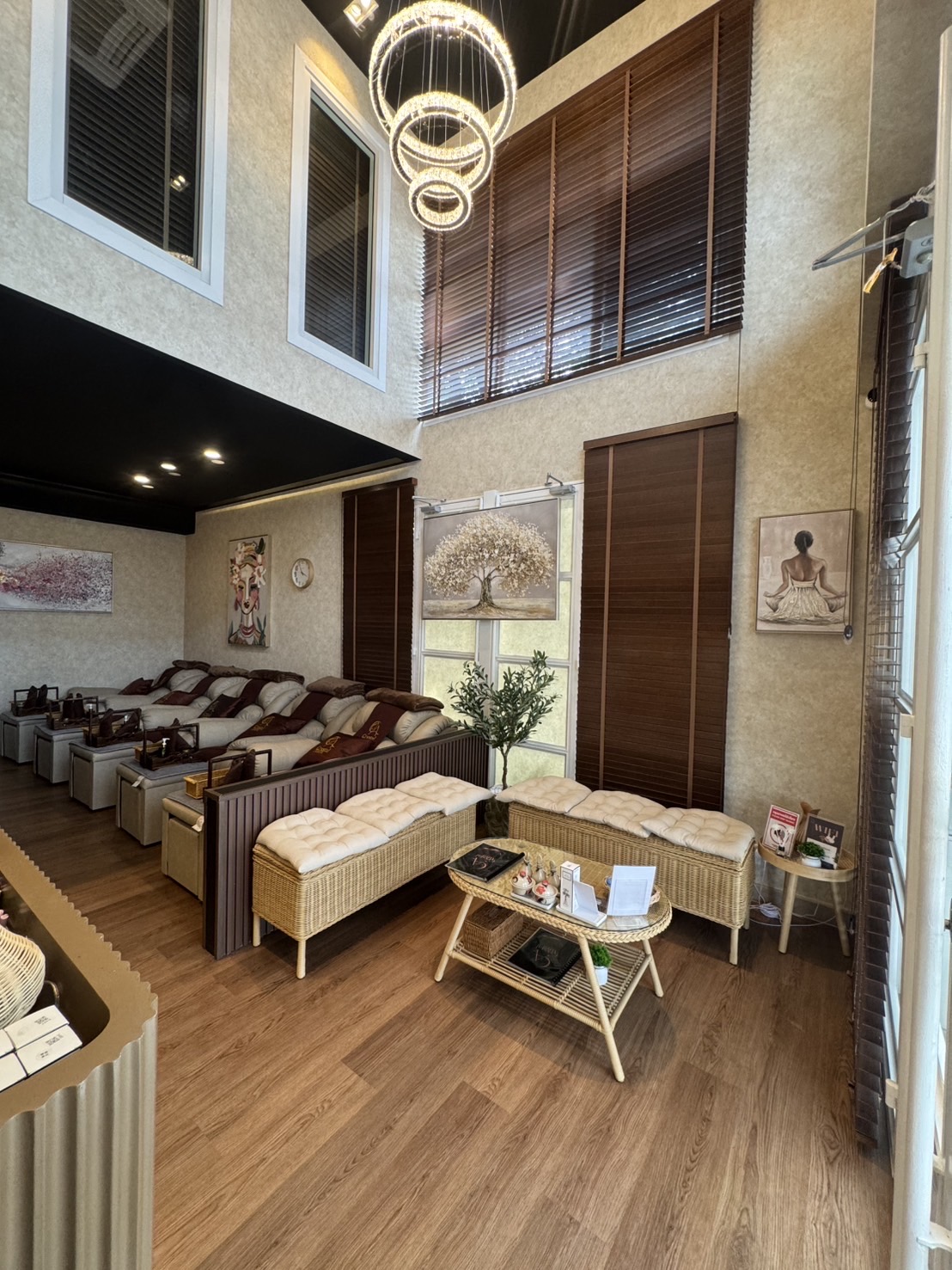Crystal Aura Spa Gallery Image 15